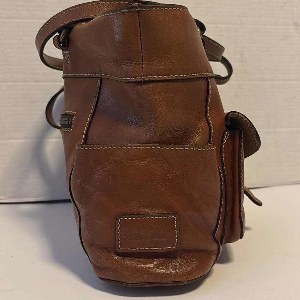 PATRICIA NASH BOLSENA TOTE LEATHER BAG 4 POCKETS ON OUTSIDE ZIP CLOSURE ON TOP - Picture 3 of 14